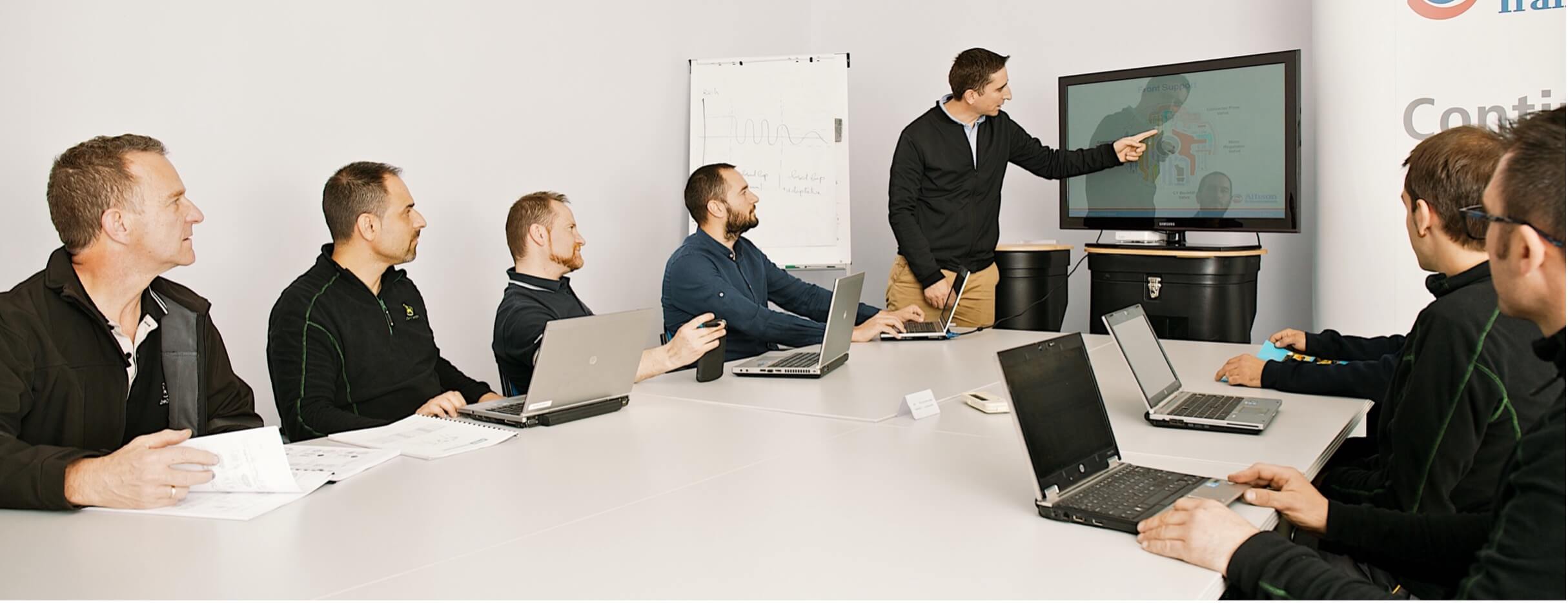 Treinamento contínuo de nossos técnicos de acordo com os padrões dos fabricantes.